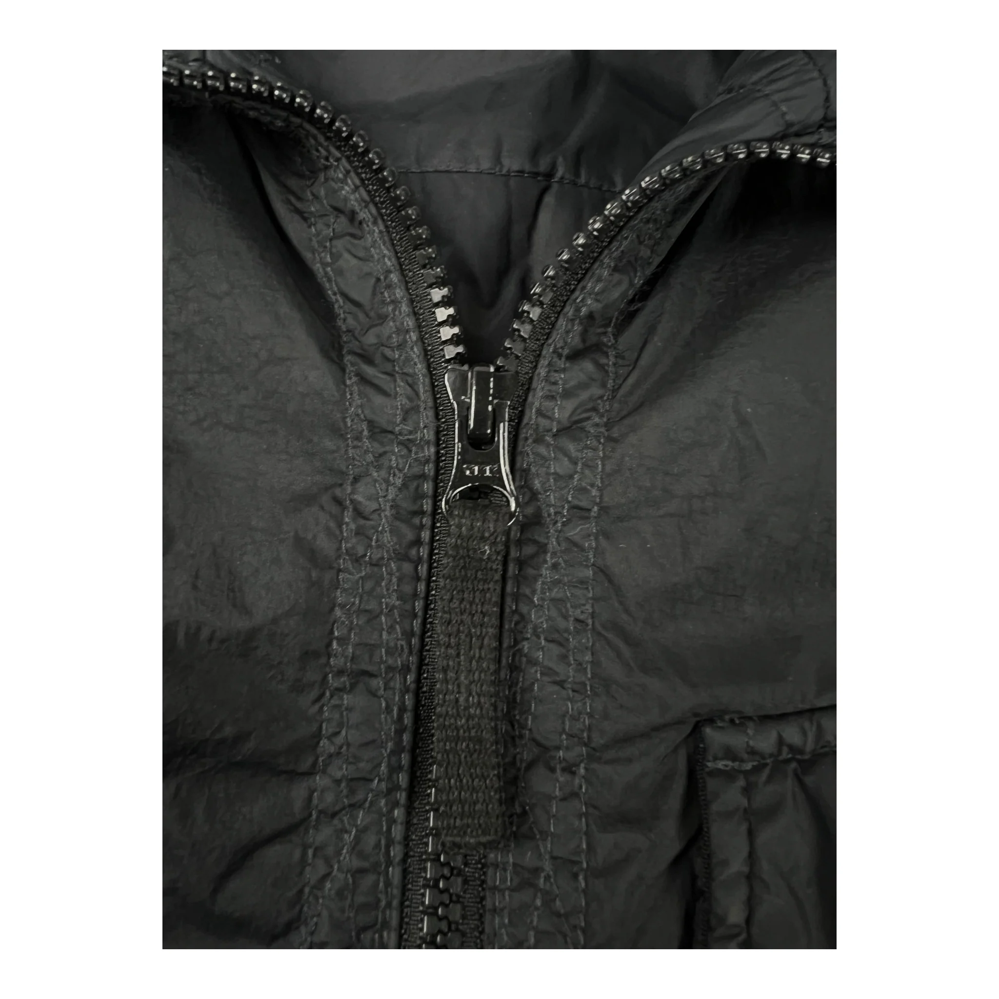 VESTE STONE ISLAND GARMENT DYED CRINKLE REPS R-NY WITH PRIMALOFT-TC – Image 4